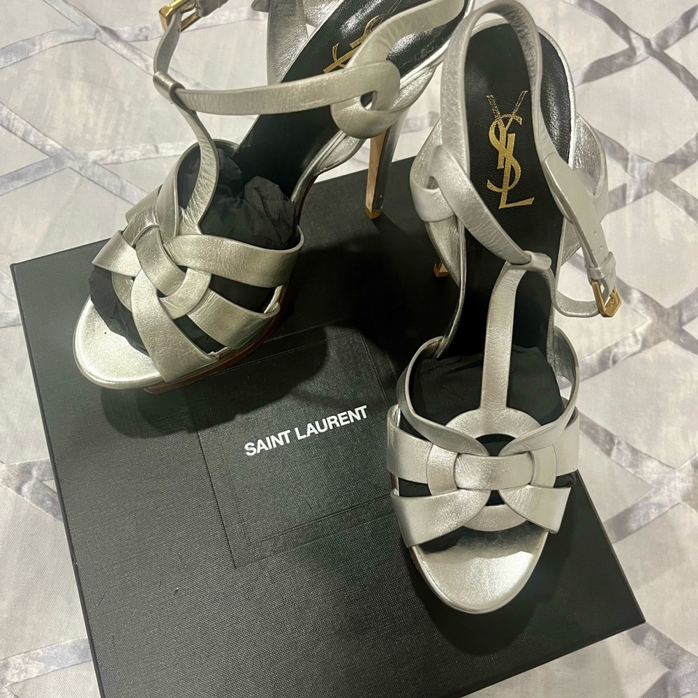 Saint Laurent Metallic Silver Heels